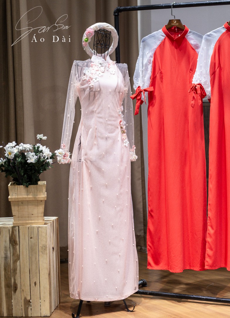 áo dài cưới truyền thống màu hồng