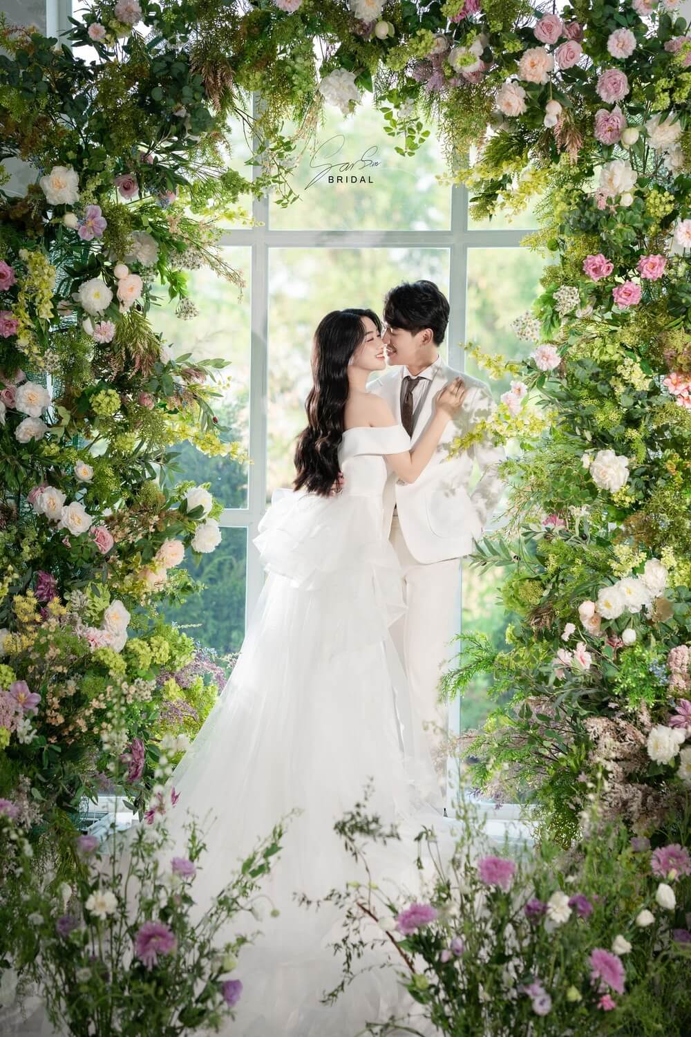Concept chụp ảnh cưới Hàn Quốc ở phim trường