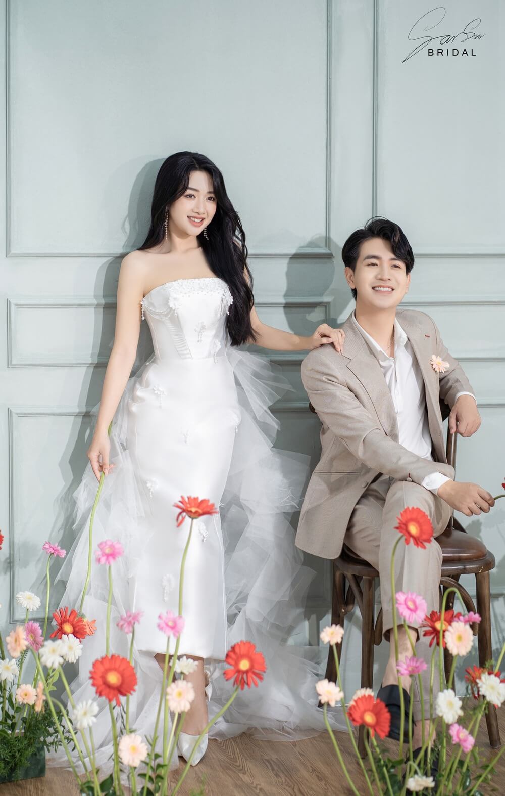 Concept chụp ảnh cưới Hàn Quốc với background